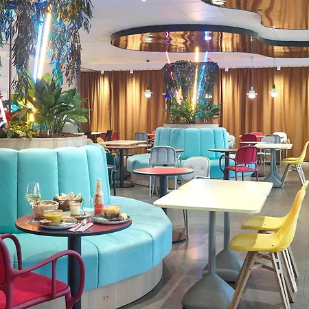 B&B HOTEL Paris 17 Batignolles-3